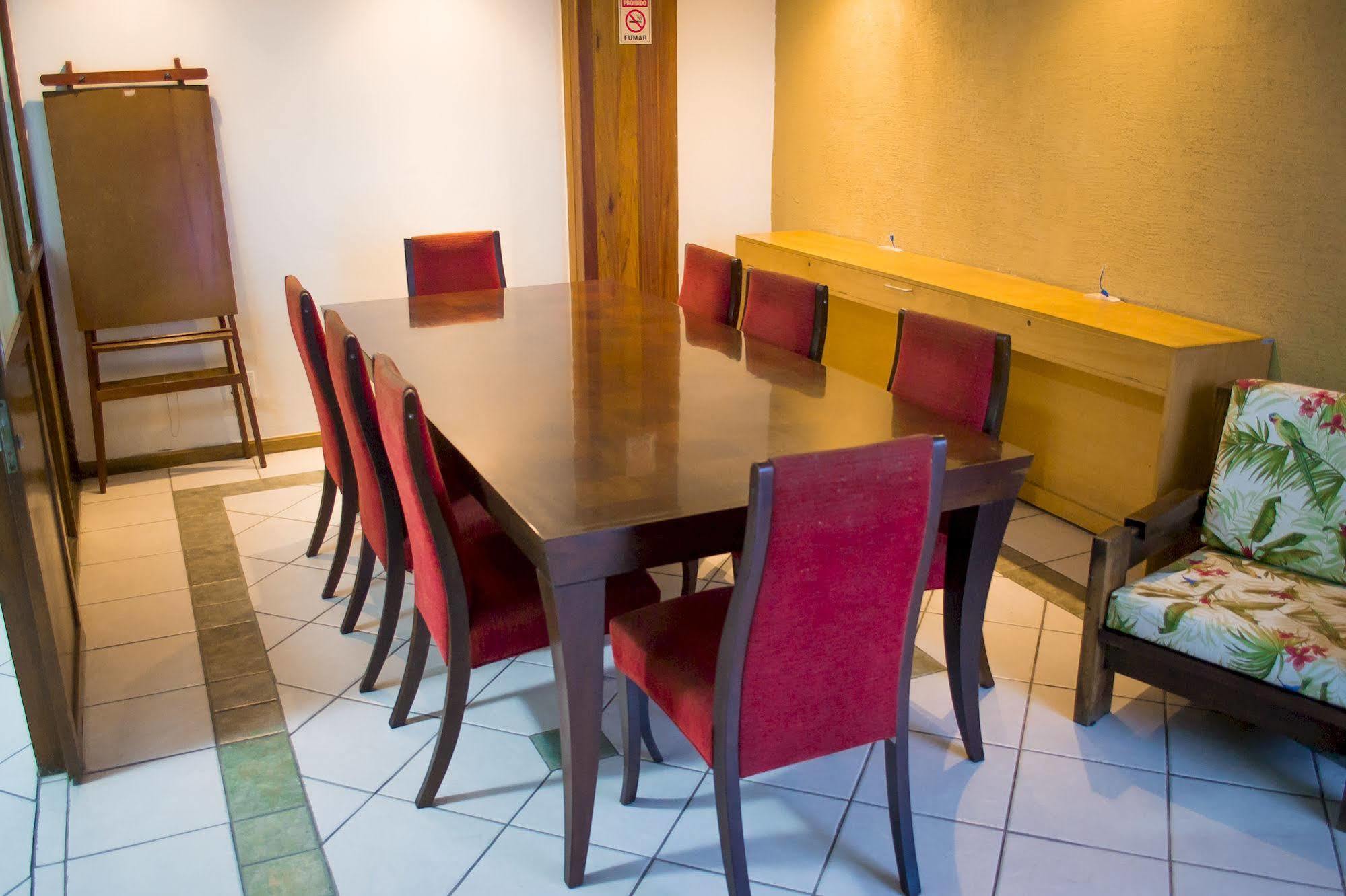 Colossi Hotel Porto Alegre Eksteriør billede